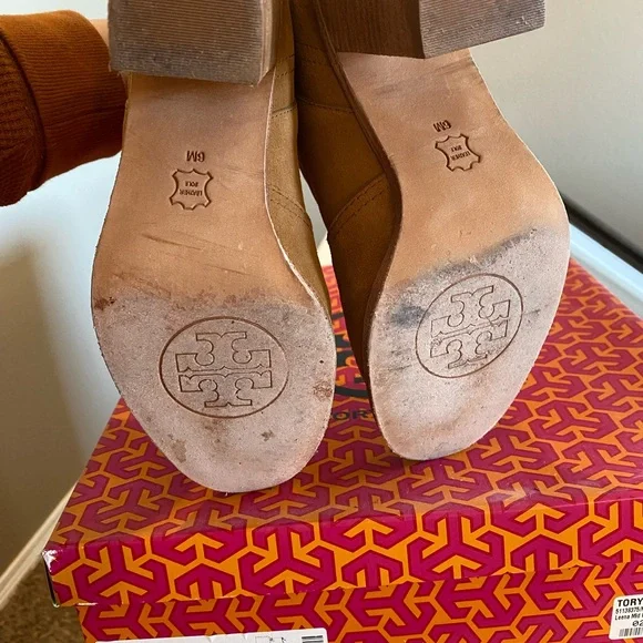 Tory Burch Leena booties/boots - Suede - Size 6 - Picture 6 of 6